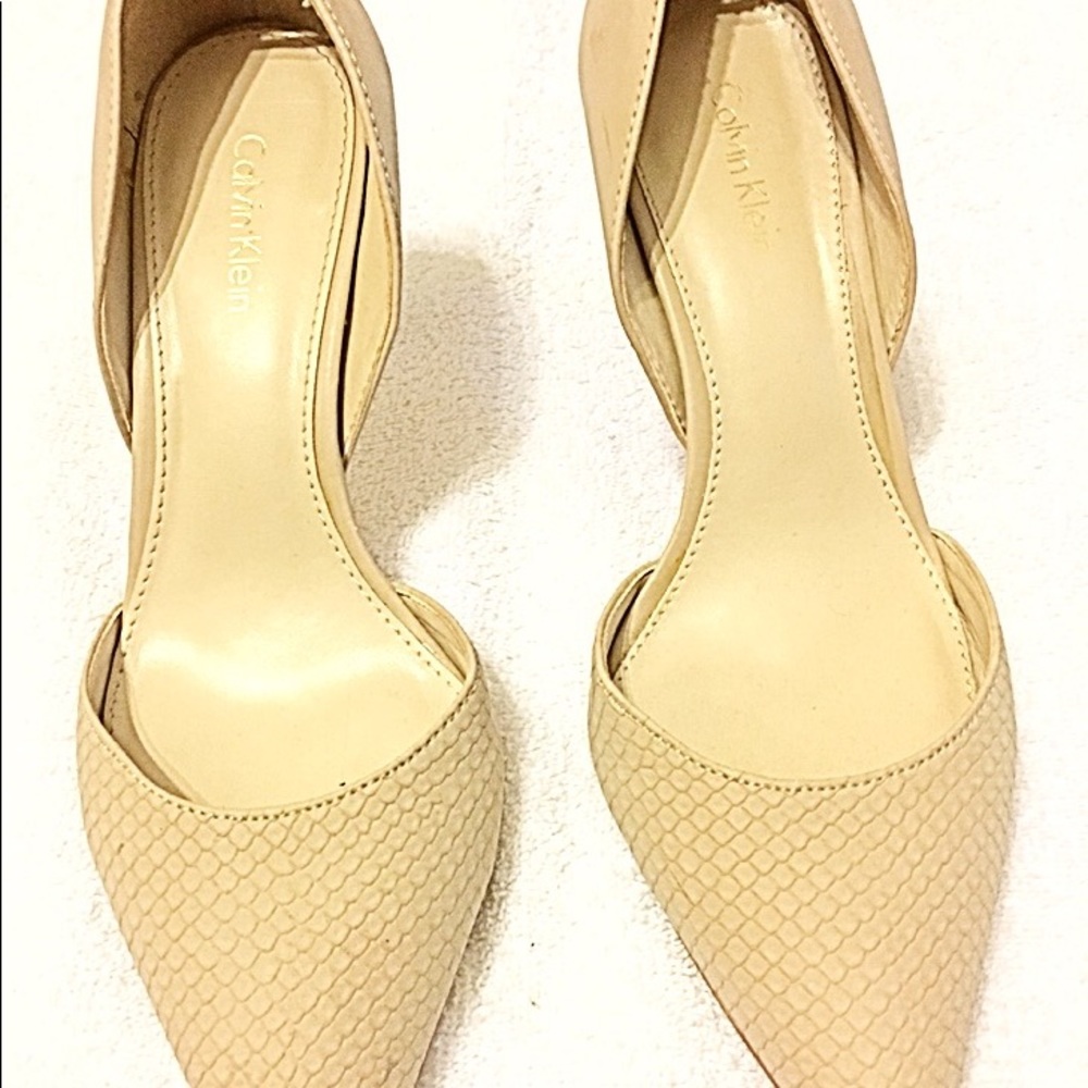 Calvin Klein shoes. Only worn a handful of times!!